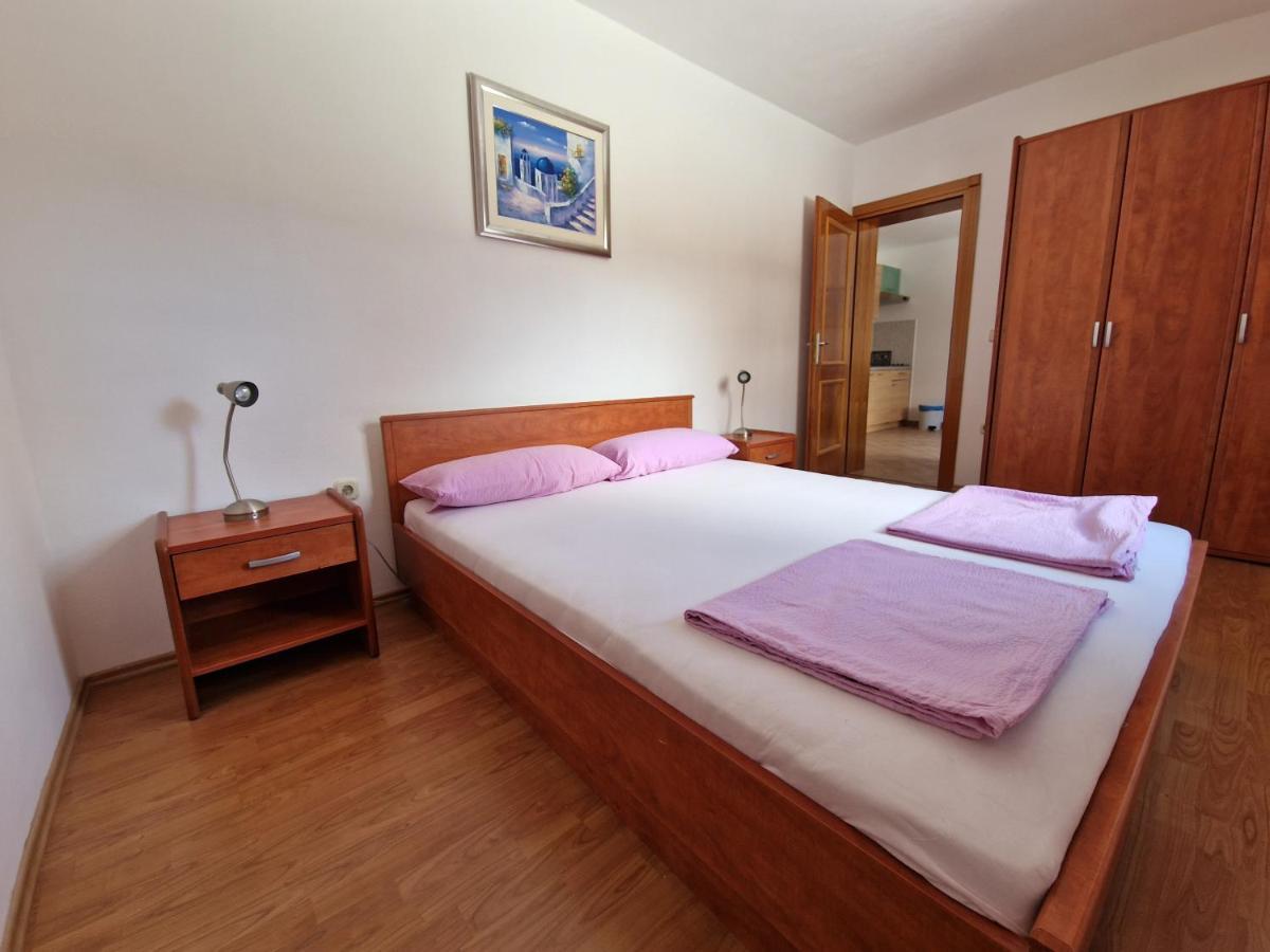 Apartments Lacic 3 Crikvenica Exterior photo